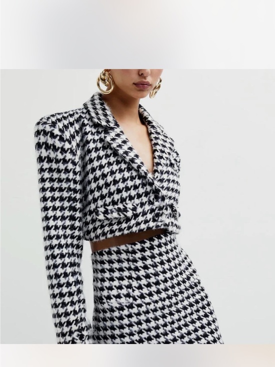 Love & Lemonade Jackets & Blazers - Tailored Cropped Houndstooth Blazer and skirt- Black & White
